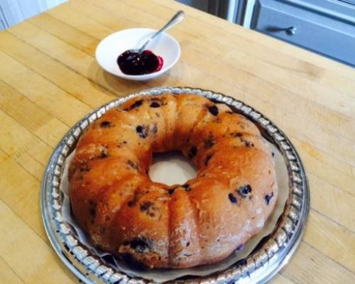 Blueberry Cake and Sauce
